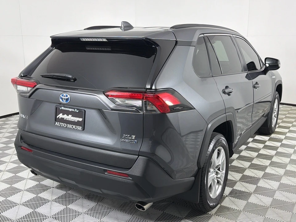 2020 Toyota RAV4 5th Gen - Image 5 of 21