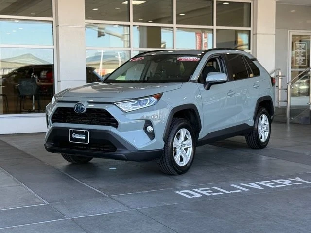 2020 Toyota RAV4 5th Gen - Image 2 of 21