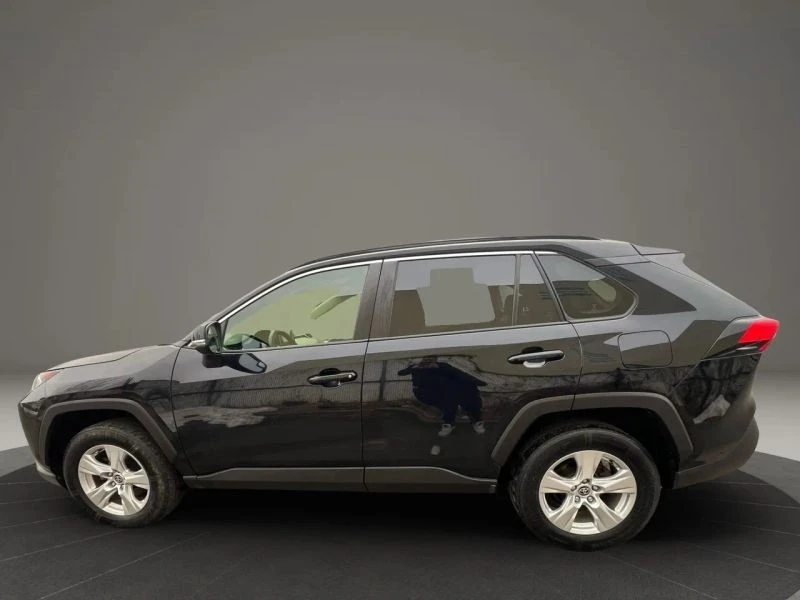 2020 Toyota RAV4 5th Gen - Image 8 of 12