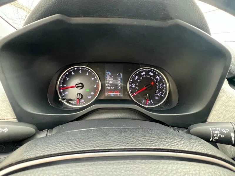 2020 Toyota RAV4 5th Gen - Image 10 of 12