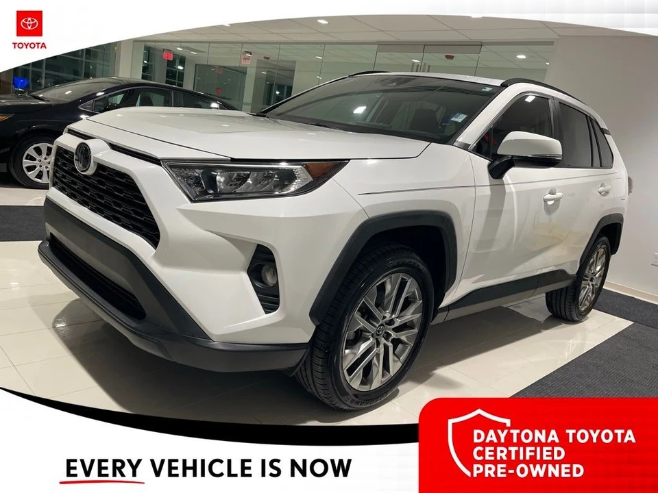 2020 Toyota RAV4 5th Gen - Image 5 of 12