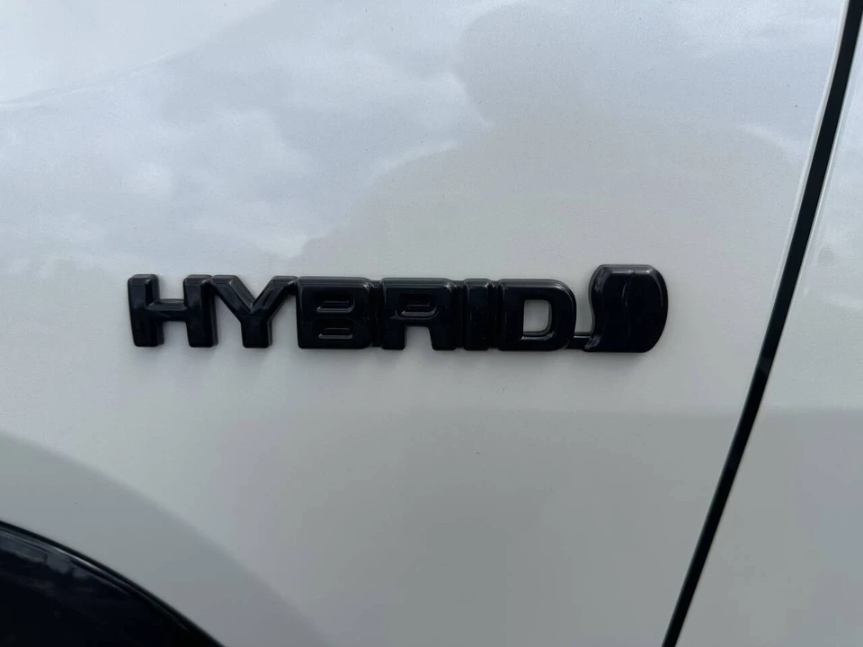 2020 Toyota RAV4 5th Gen - Image 7 of 21