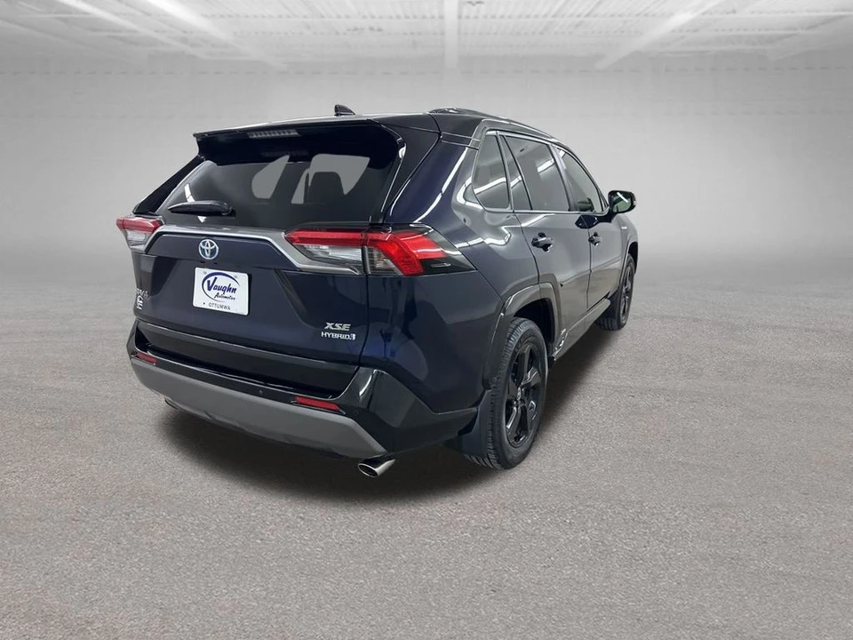2020 Toyota RAV4 5th Gen - Image 11 of 12