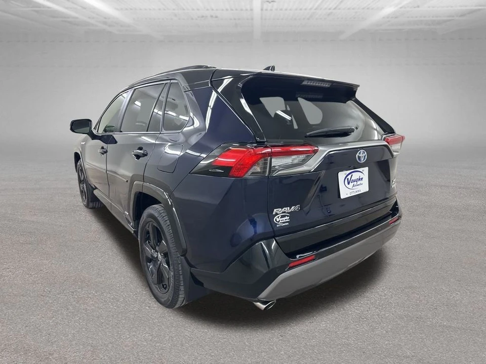 2020 Toyota RAV4 5th Gen - Image 8 of 12