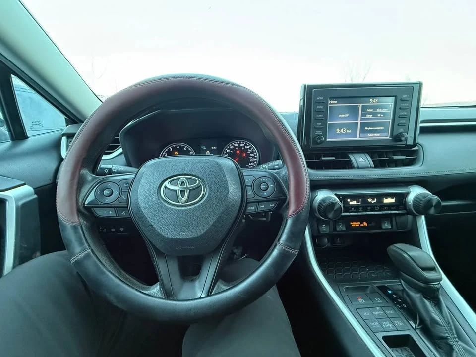 2020 Toyota RAV4 5th Gen - Image 5 of 9