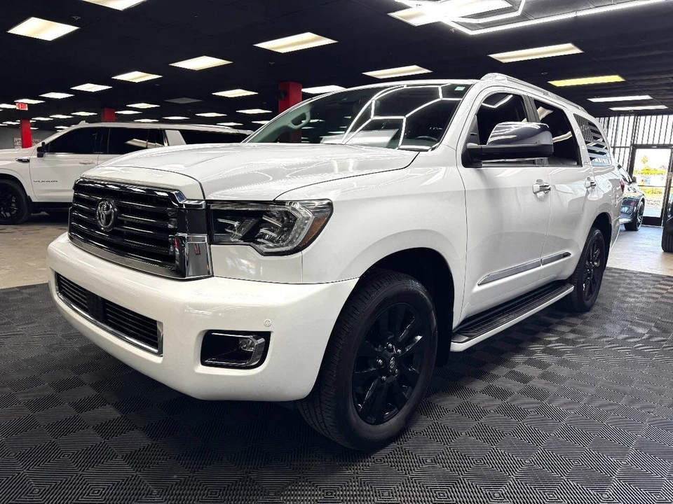 2020 Toyota Sequoia 2nd Gen - Image 6 of 12