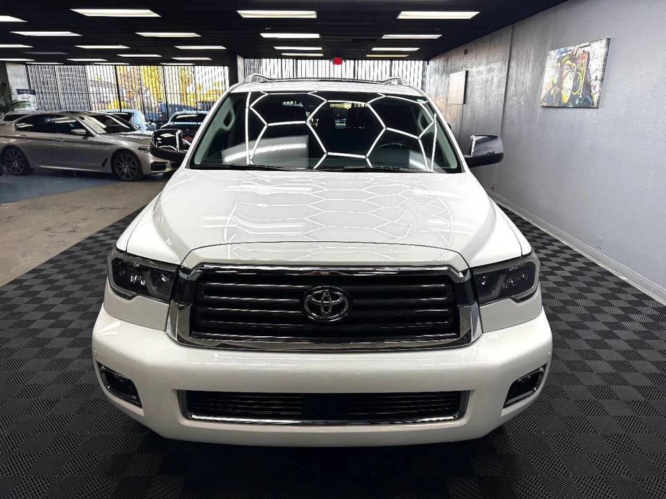 2020 Toyota Sequoia 2nd Gen - Image 5 of 12
