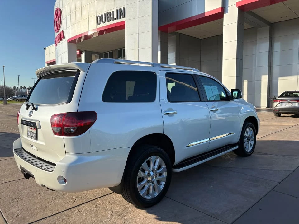 2020 Toyota Sequoia 2nd Gen - Image 4 of 7