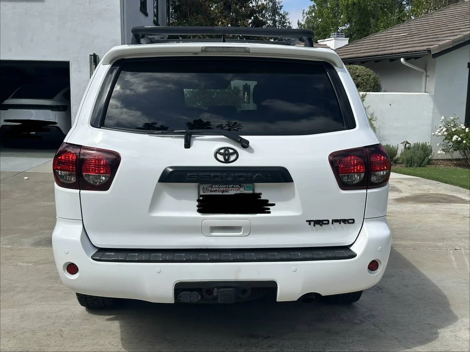 2020 Toyota Sequoia 2nd Gen - Image 4 of 18