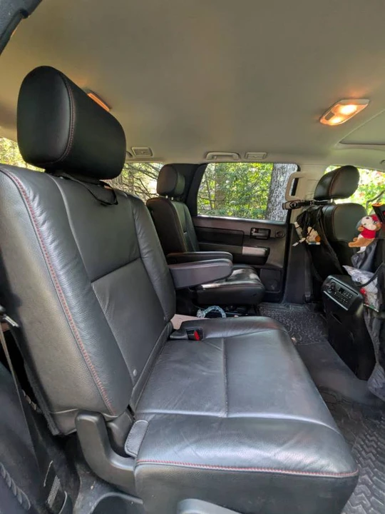 2020 Toyota Sequoia 2nd Gen - Image 9 of 17