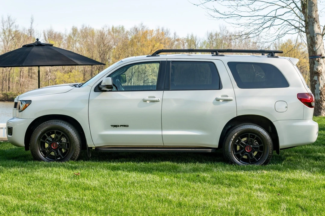 2020 Toyota Sequoia 2nd Gen - Image 3 of 8