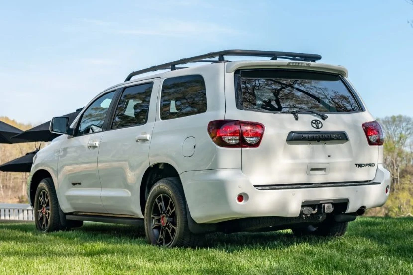 2020 Toyota Sequoia 2nd Gen - Image 9 of 11