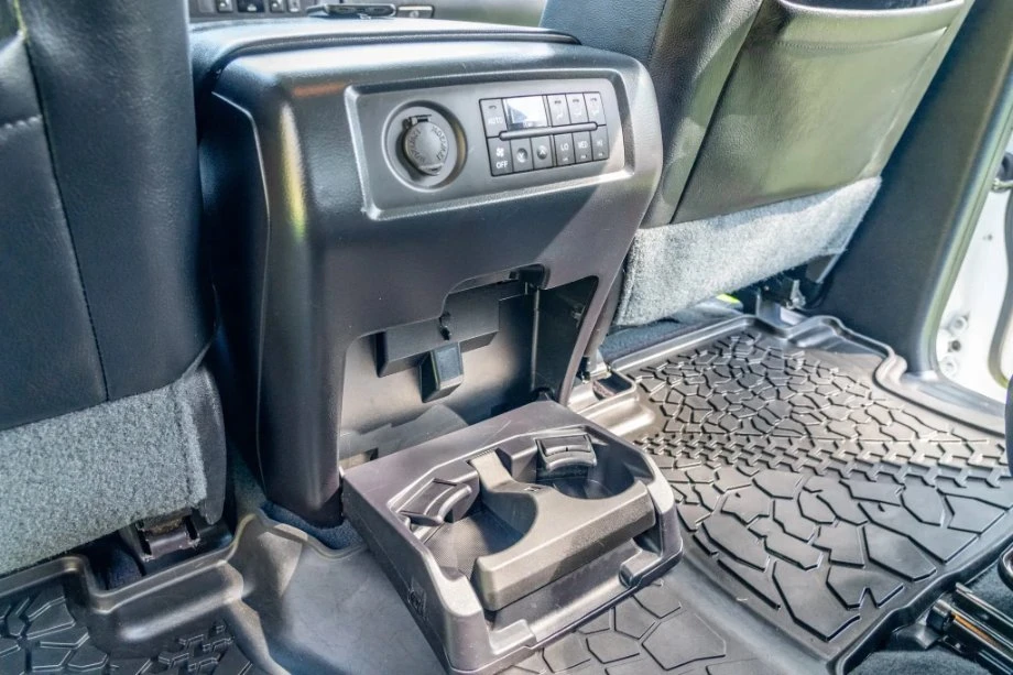 2020 Toyota Sequoia 2nd Gen - Image 7 of 11