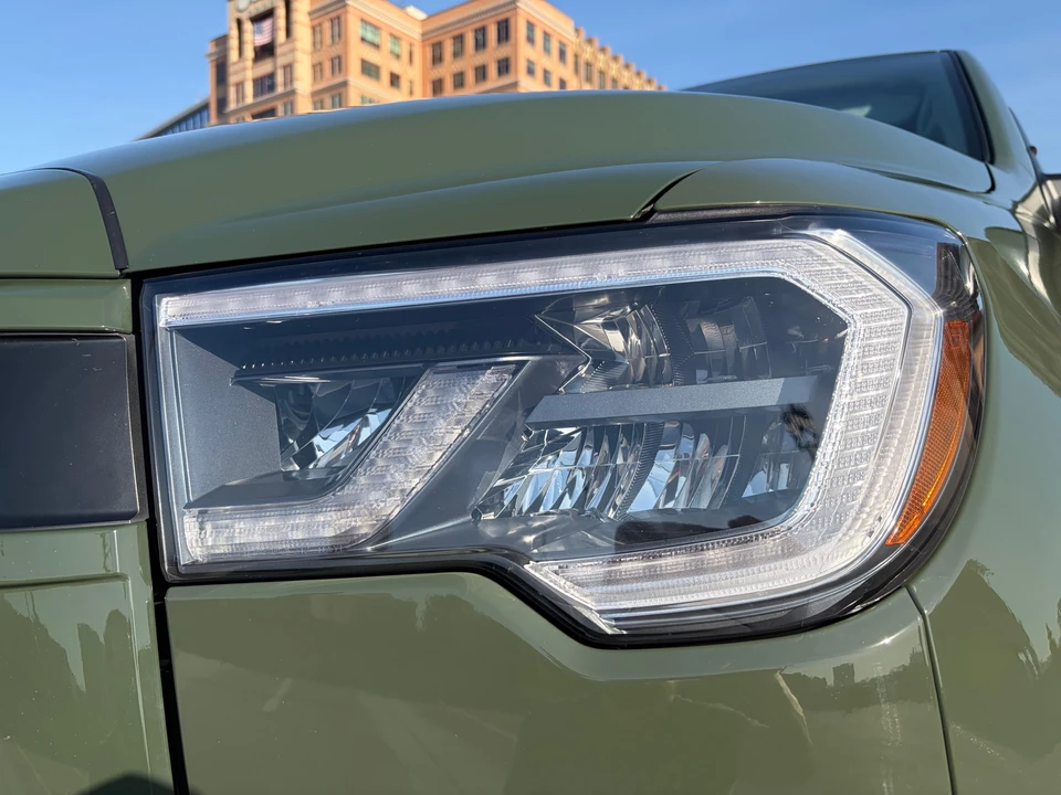 2020 Toyota Sequoia 2nd Gen - Image 19 of 31