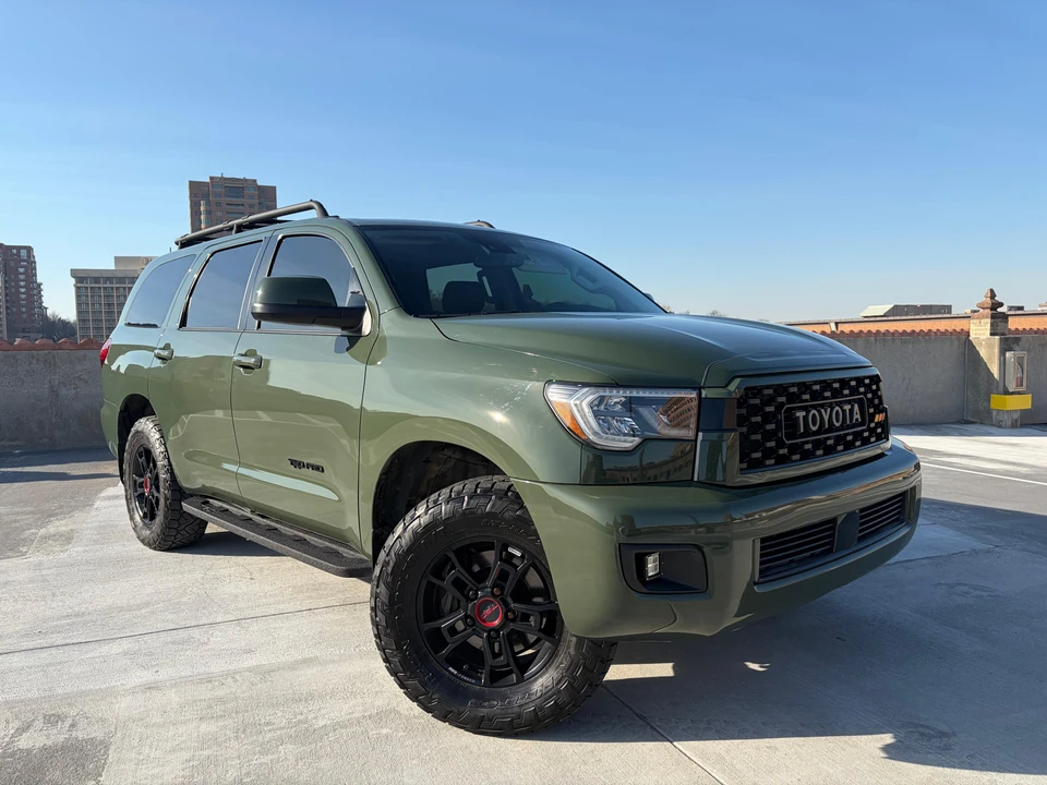 2020 Toyota Sequoia 2nd Gen - Image 9 of 31