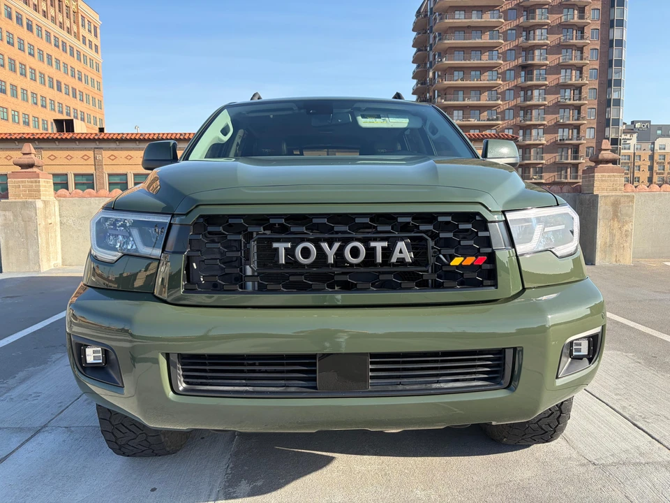 2020 Toyota Sequoia 2nd Gen - Image 6 of 31