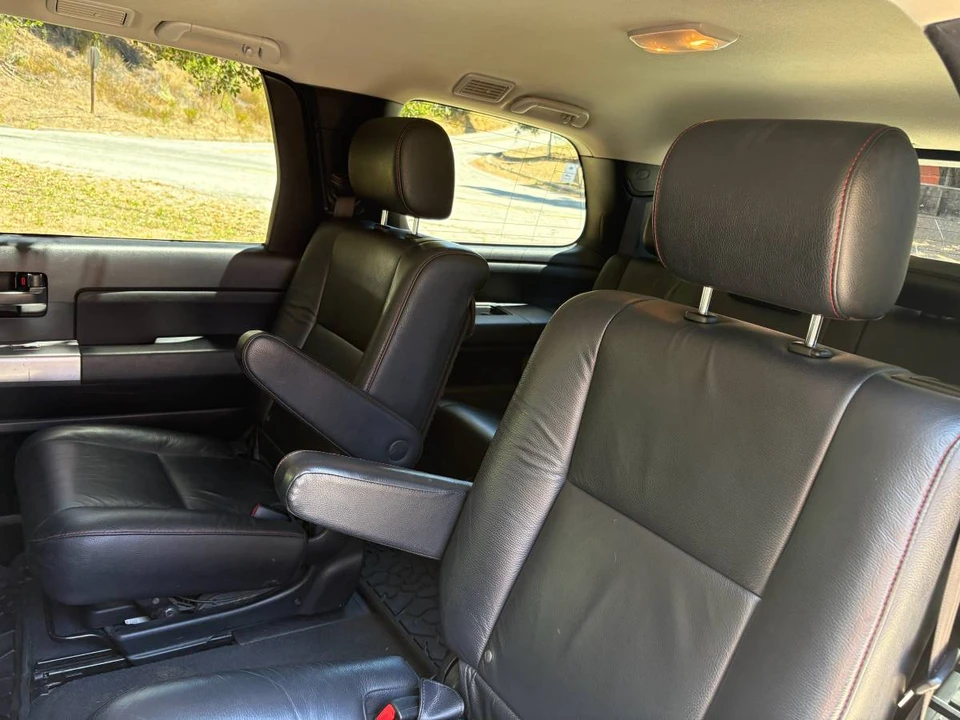 2020 Toyota Sequoia 2nd Gen - Image 14 of 19