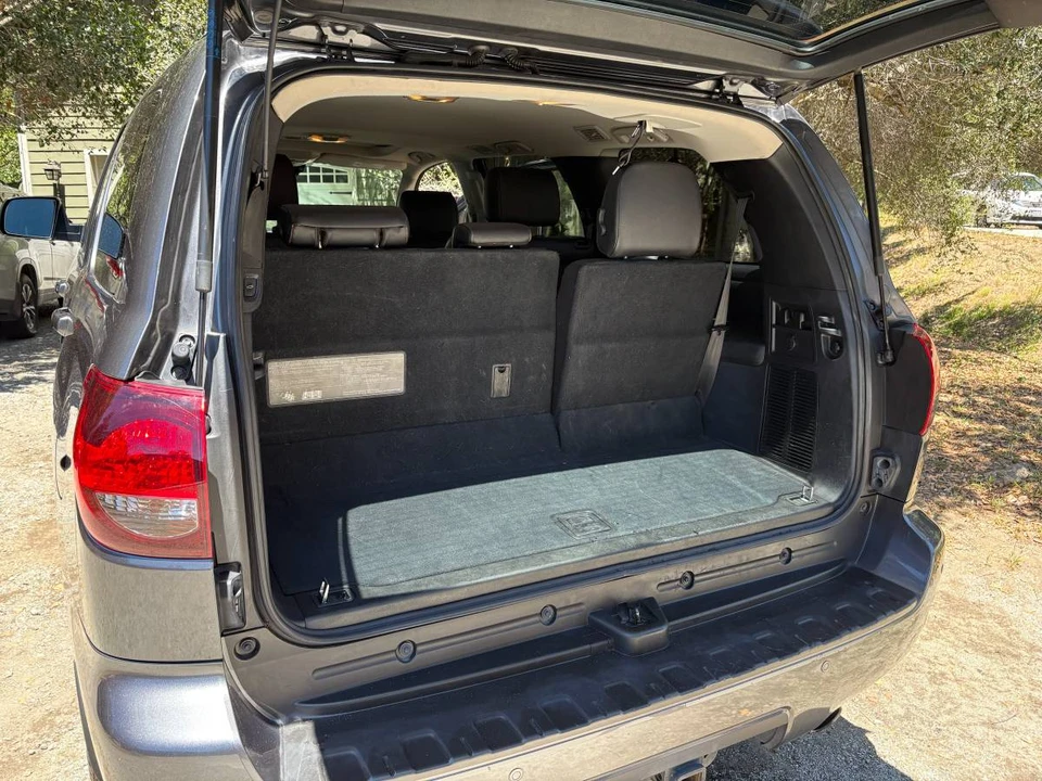 2020 Toyota Sequoia 2nd Gen - Image 11 of 19