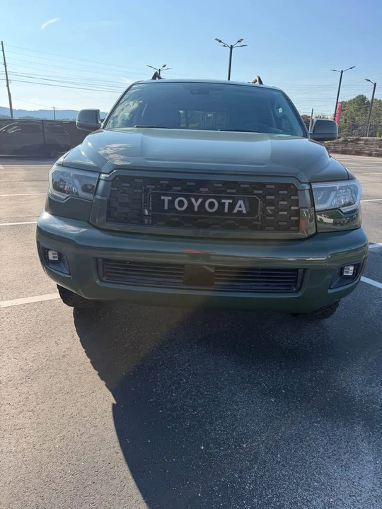 2020 Toyota Sequoia 2nd Gen - Image 3 of 20
