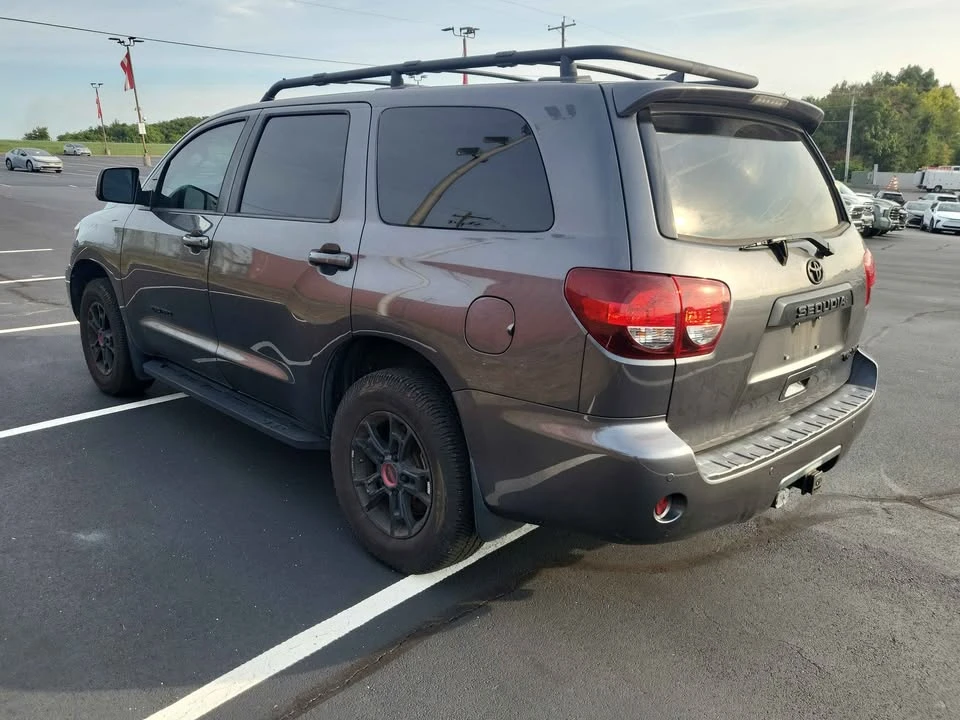 2020 Toyota Sequoia 2nd Gen - Image 5 of 9