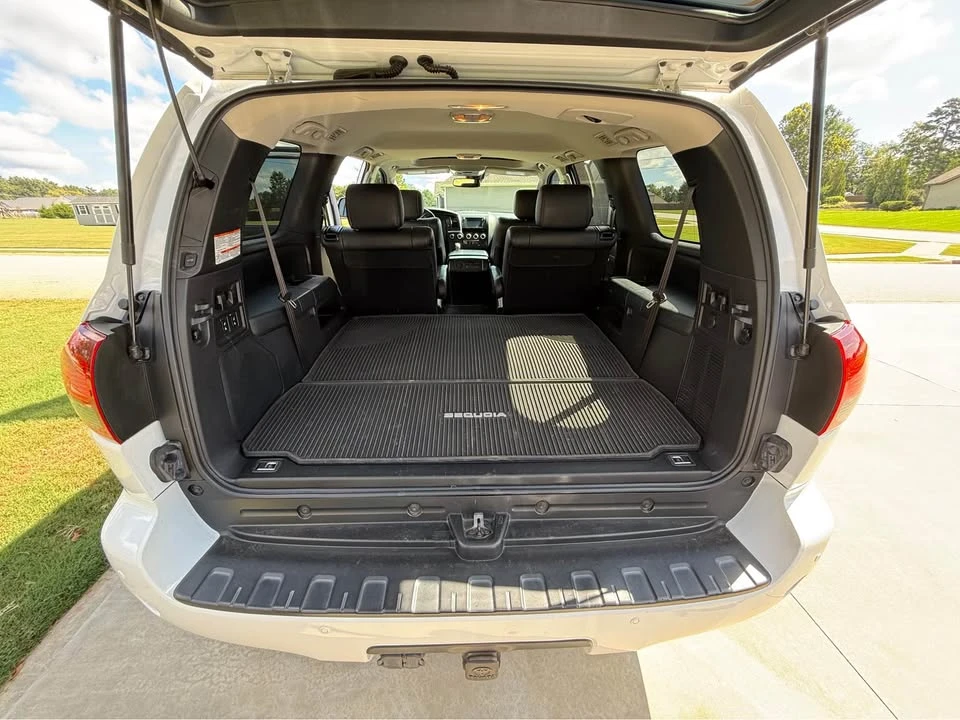 2020 Toyota Sequoia 2nd Gen - Image 13 of 20