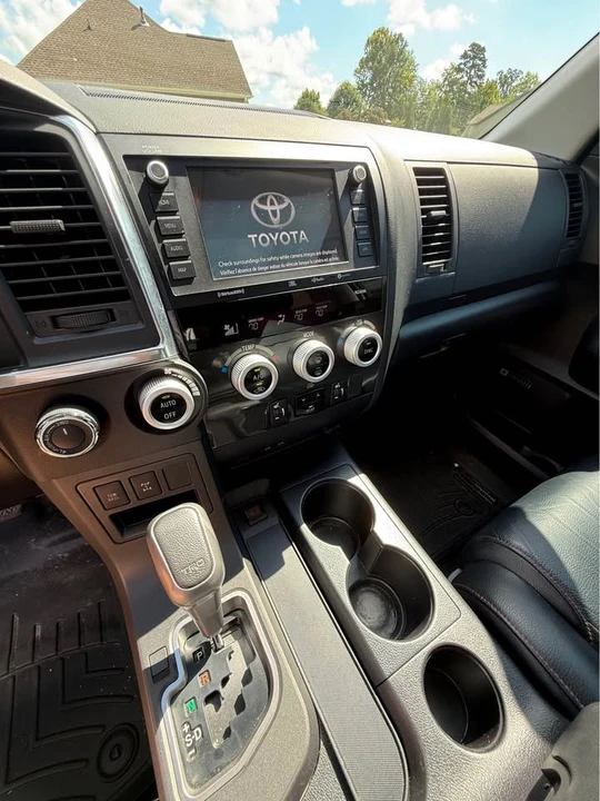 2020 Toyota Sequoia 2nd Gen - Image 8 of 20