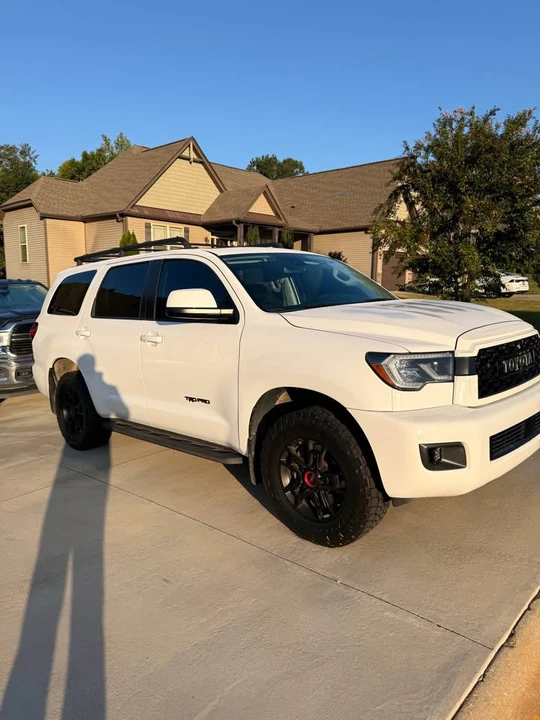 2020 Toyota Sequoia 2nd Gen - Image 2 of 20