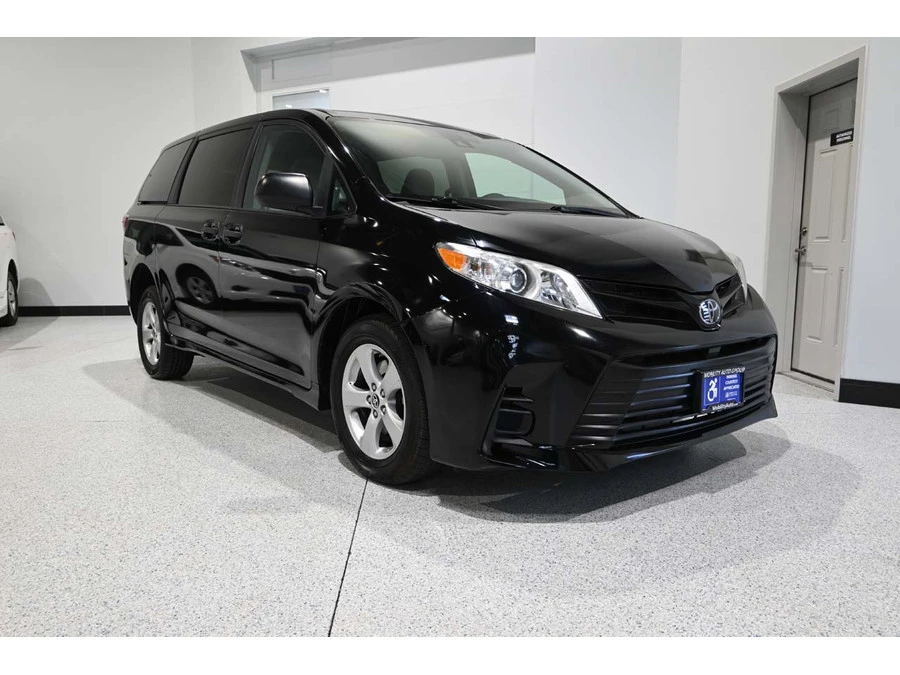 2020 Toyota Sienna 3rd Gen - Image 3 of 12