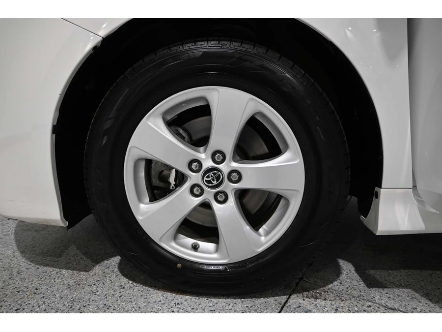 2020 Toyota Sienna 3rd Gen - Image 12 of 12