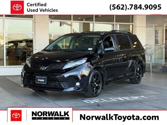 2020 Toyota Sienna 3rd Gen - Image 2 of 12