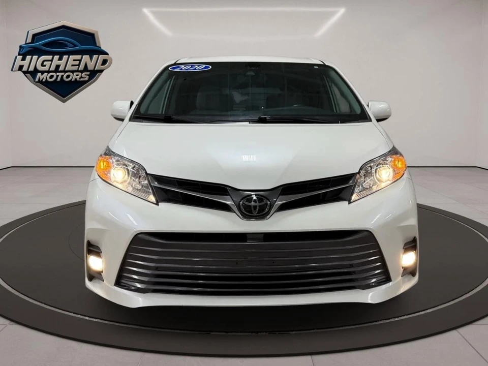 2020 Toyota Sienna 3rd Gen - Image 9 of 21