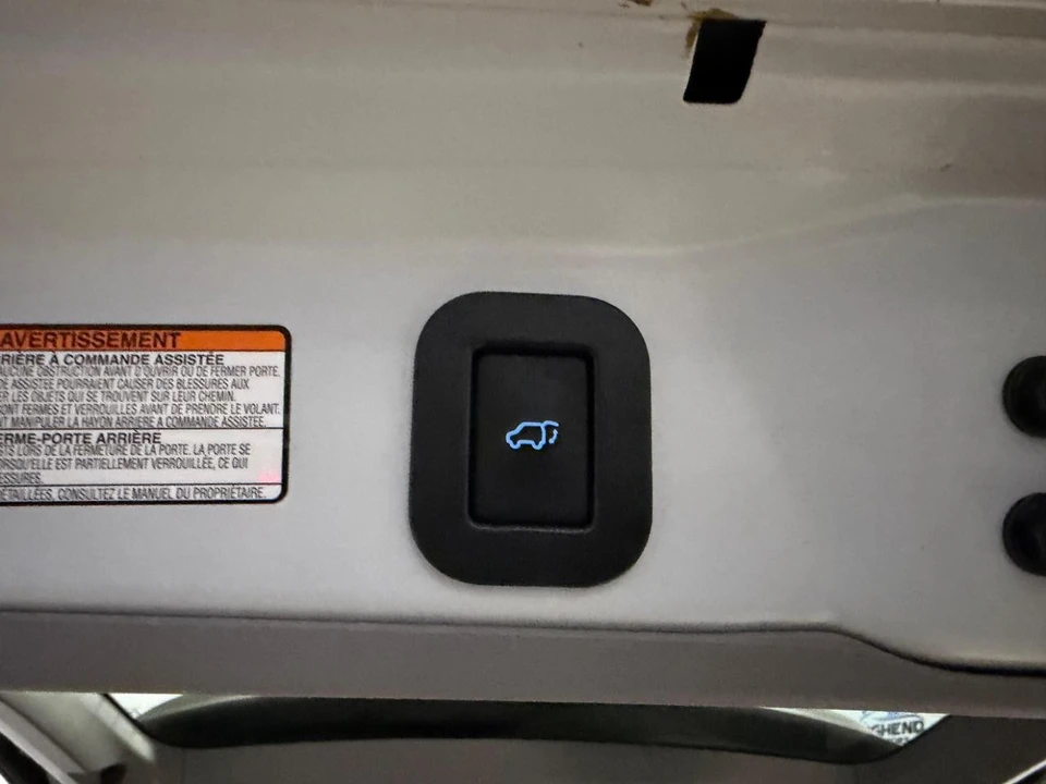2020 Toyota Sienna 3rd Gen - Image 21 of 21
