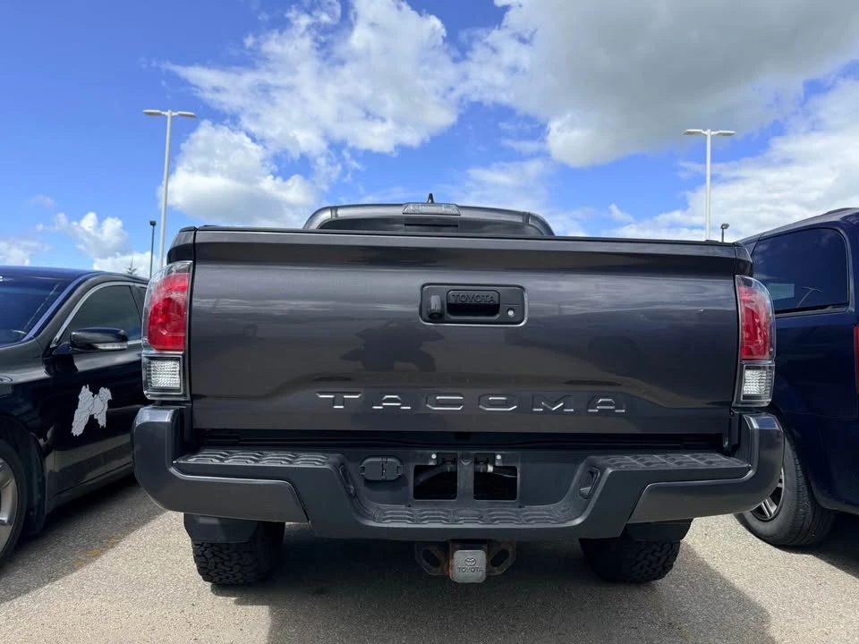 2020 Toyota Tacoma 3rd Gen - Image 6 of 11