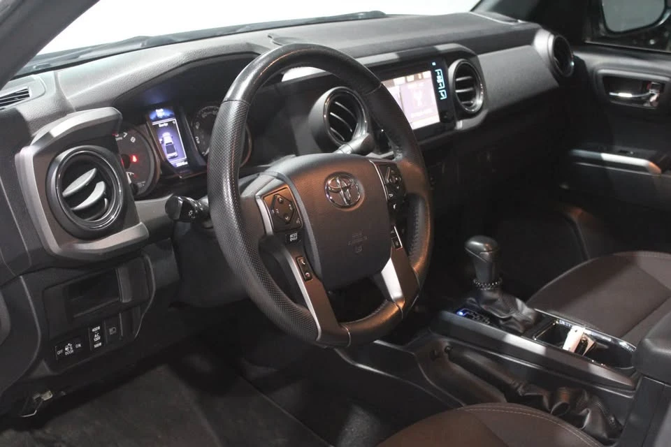 2020 Toyota Tacoma 3rd Gen - Image 6 of 8