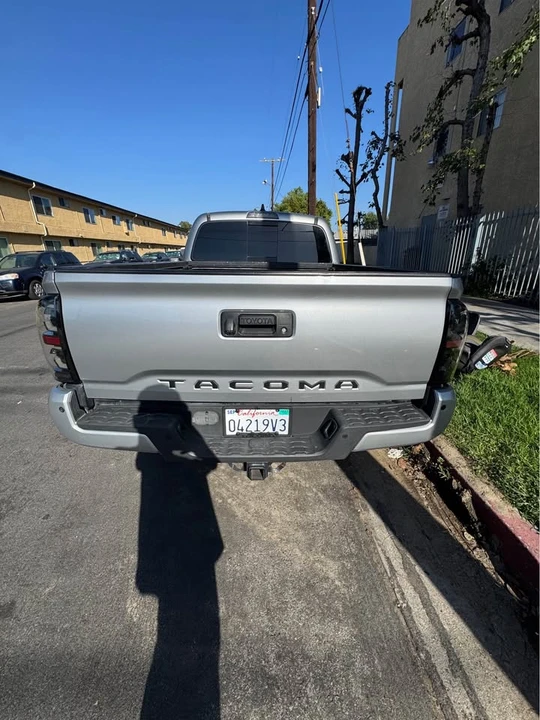 2020 Toyota Tacoma 3rd Gen - Image 4 of 19