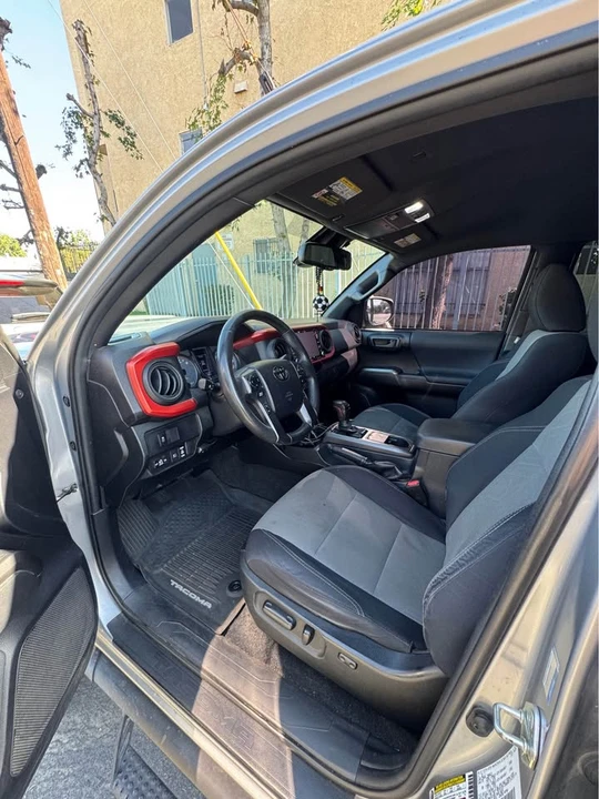 2020 Toyota Tacoma 3rd Gen - Image 10 of 19