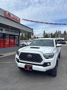 2020 Toyota Tacoma Double Cab TRD Sport Pickup 4D 6 ft