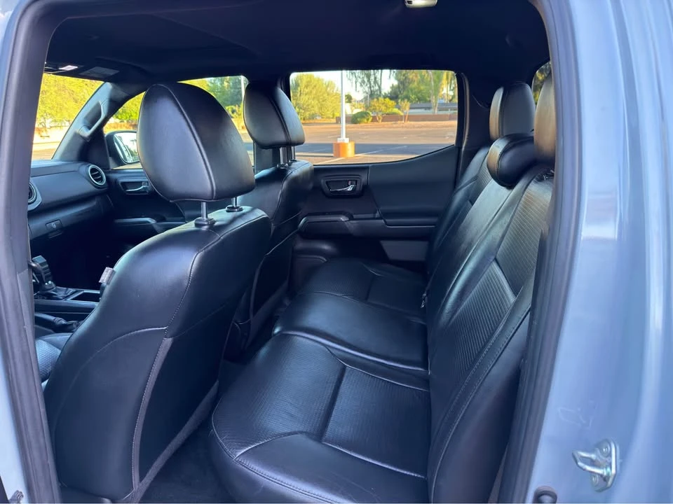 2020 Toyota Tacoma 3rd Gen - Image 9 of 19