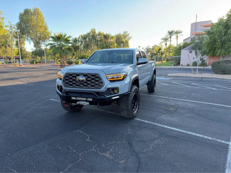 2020 Toyota Tacoma 3rd Gen - Image 2 of 19