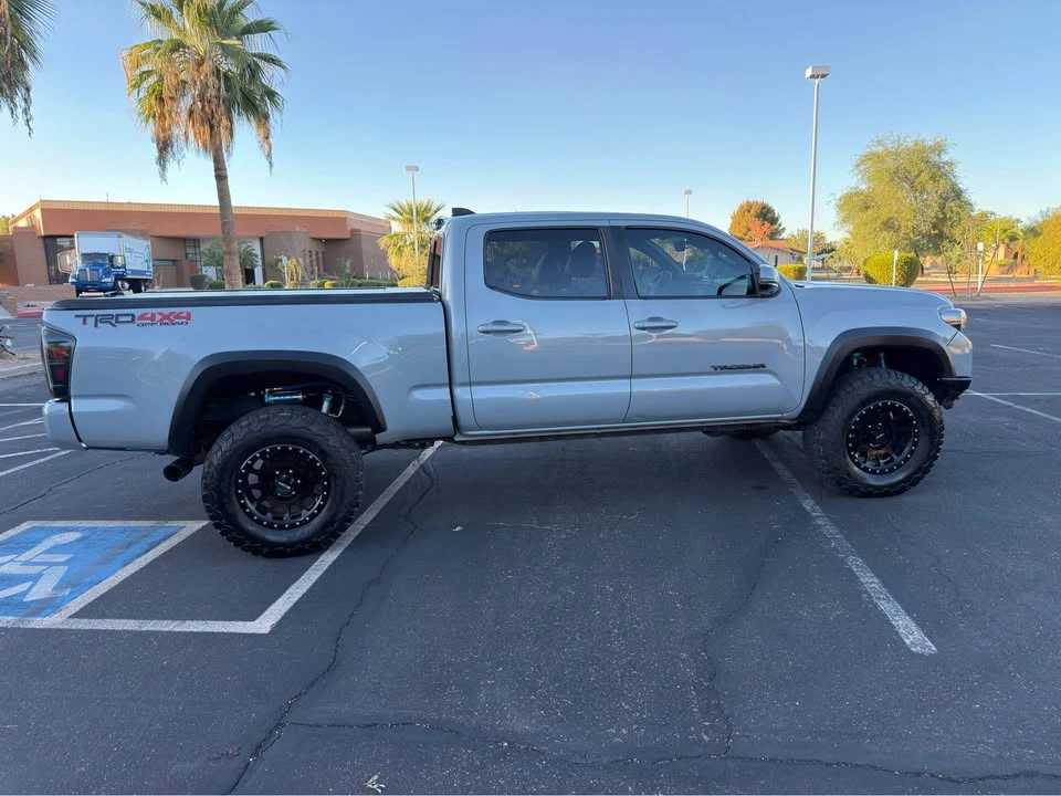 2020 Toyota Tacoma 3rd Gen - Image 6 of 19