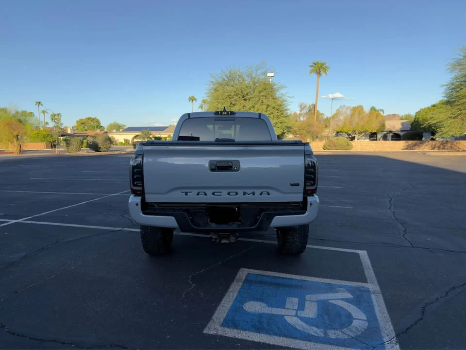 2020 Toyota Tacoma 3rd Gen - Image 4 of 19