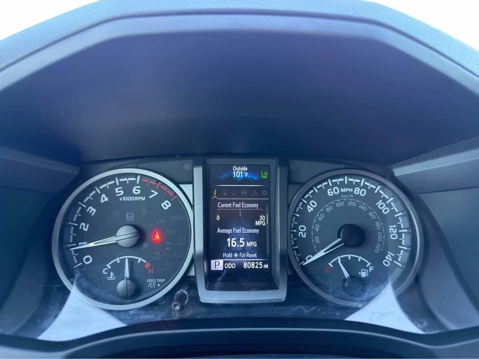 2020 Toyota Tacoma 3rd Gen - Image 12 of 19