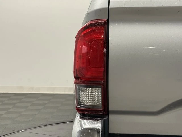2020 Toyota Tacoma 3rd Gen - Image 9 of 12