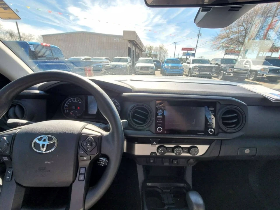 2020 Toyota Tacoma 3rd Gen - Image 8 of 11