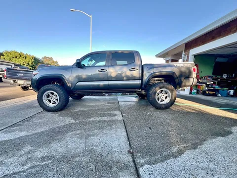 2020 Toyota Tacoma TRD Off Road