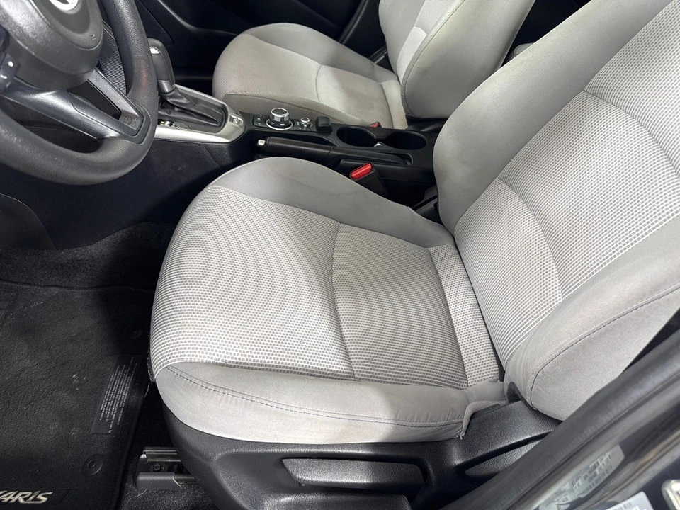 2020 Toyota Yaris - Image 12 of 12