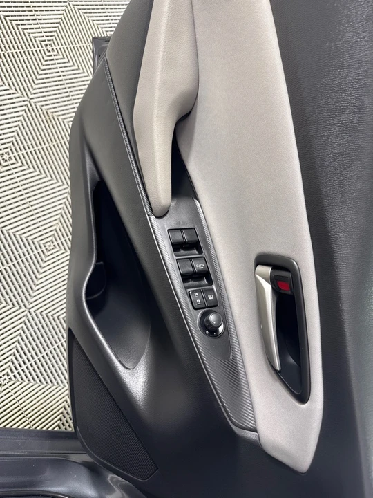 2020 Toyota Yaris - Image 11 of 12