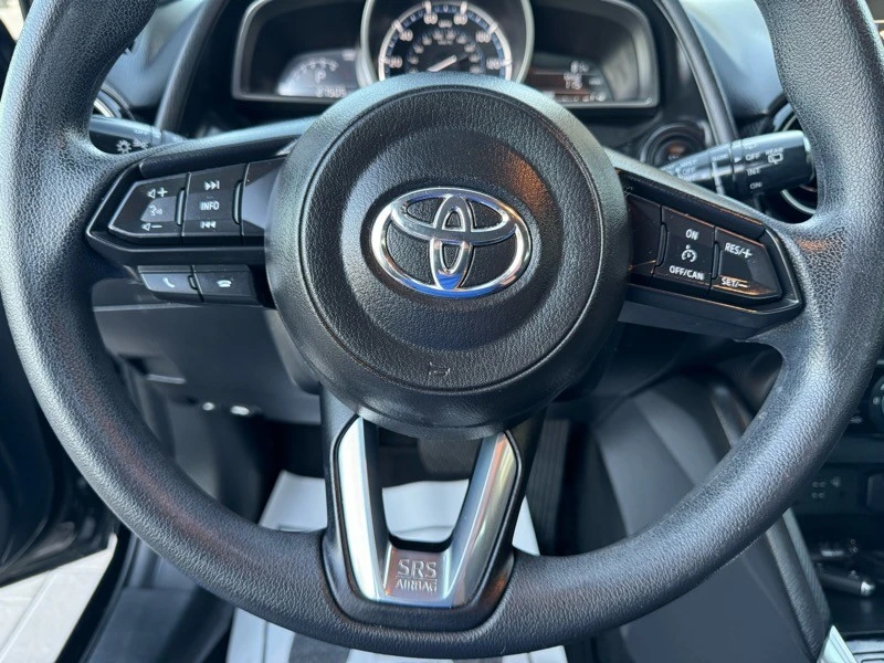 2020 Toyota Yaris - Image 18 of 21