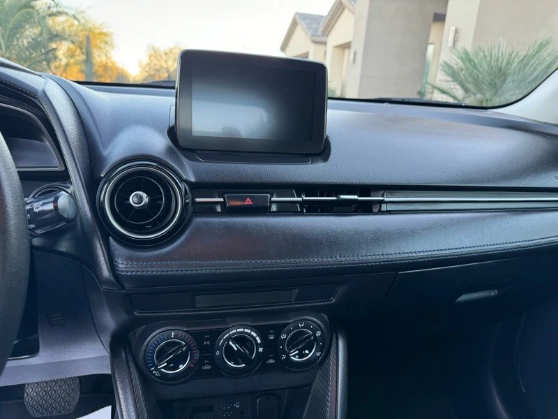 2020 Toyota Yaris - Image 11 of 21