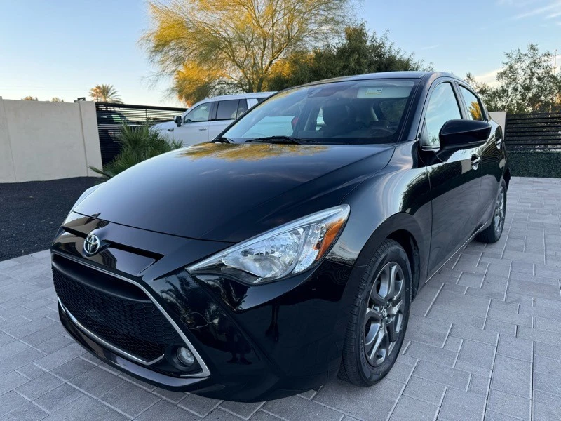2020 Toyota Yaris - Image 2 of 21